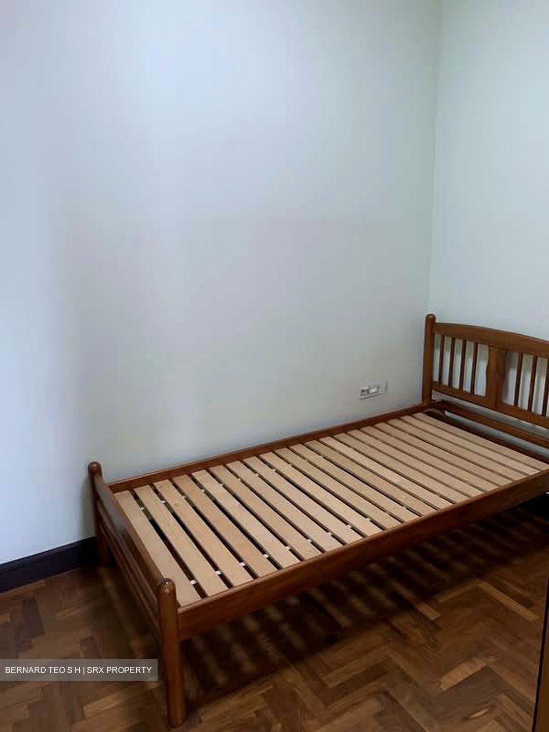 Regent Heights (D23), Condominium #565658001